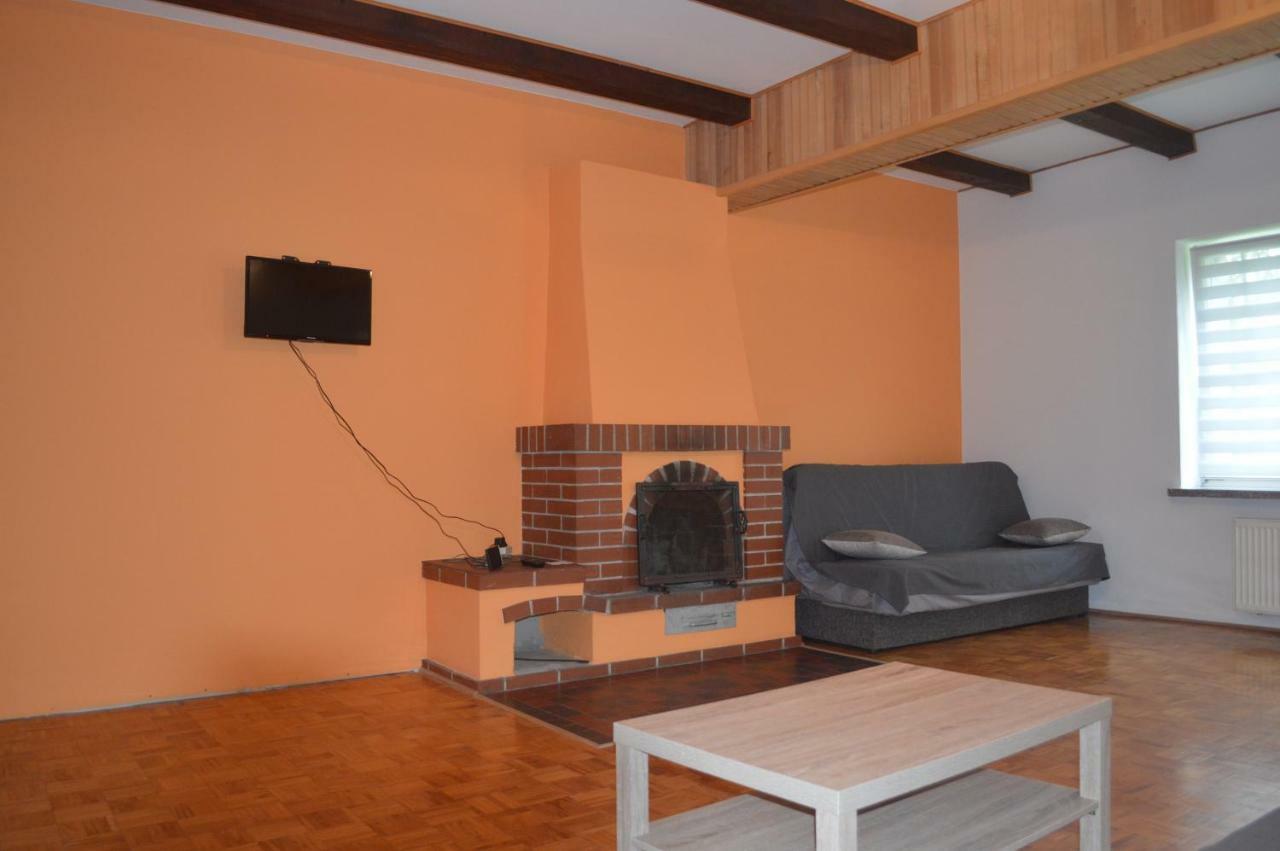 Apartamenty Rownia Ustrzyki Dolne Luaran gambar